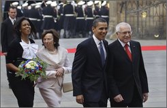 Barack Obama, Vaclav Klaus and the wives 