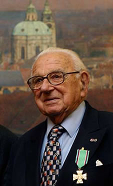 sir nicholas winton